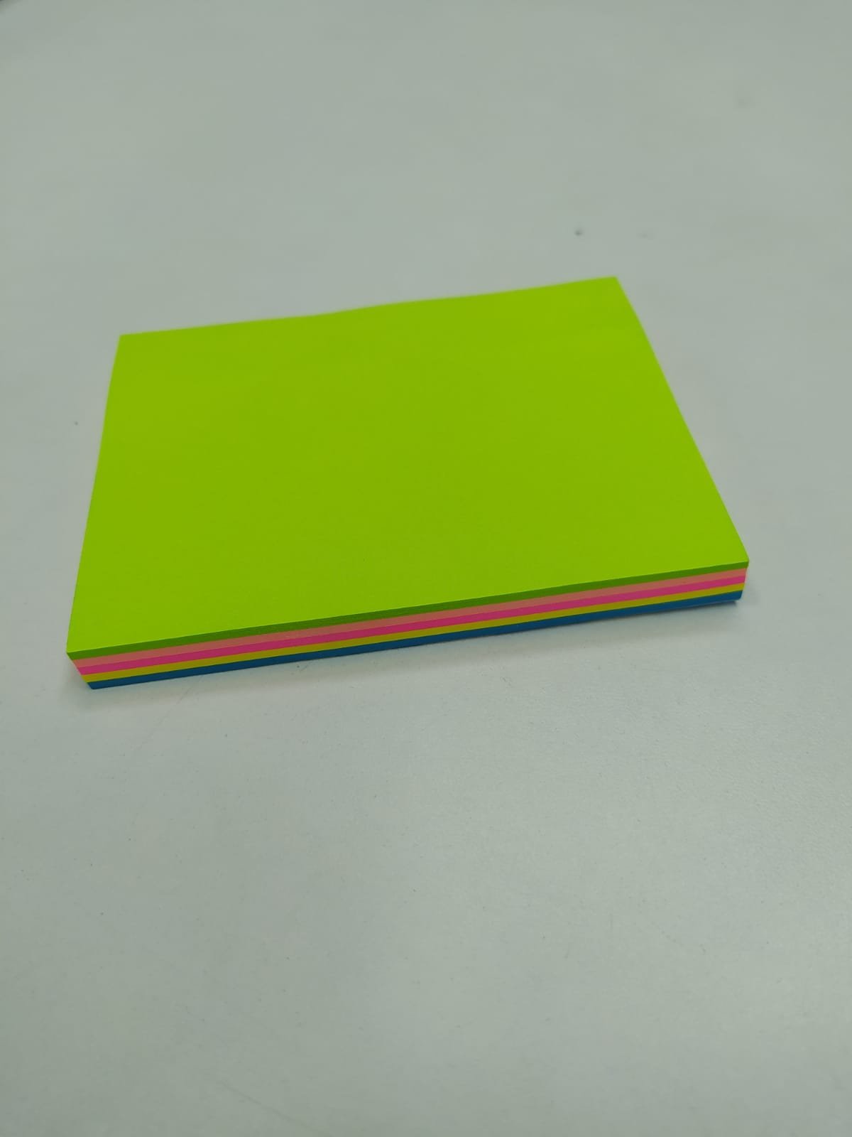 Bloquinho de Notas Post It 8x10 cm 5 cores - Imagem 4